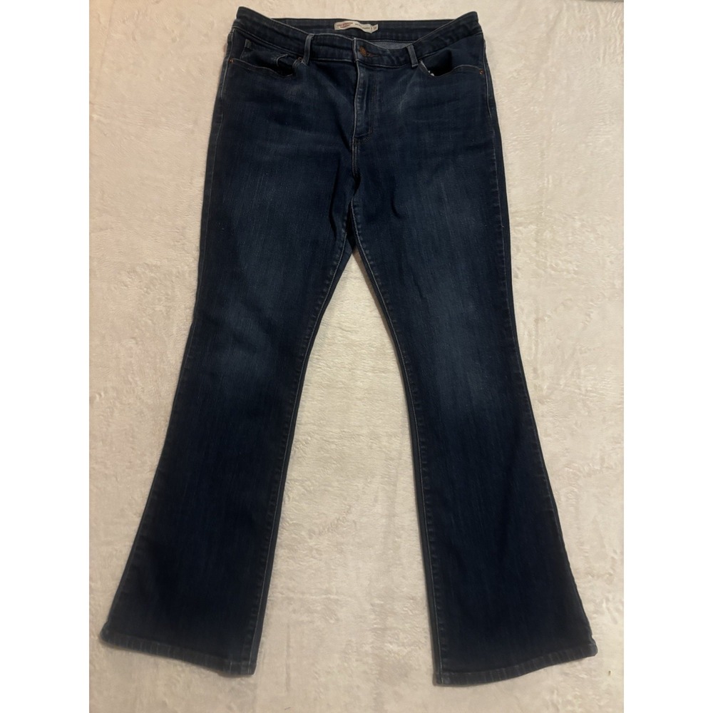 Levi's Signature Jeans Bootcut Midrise Women's Size 14 Blue Cowgirl